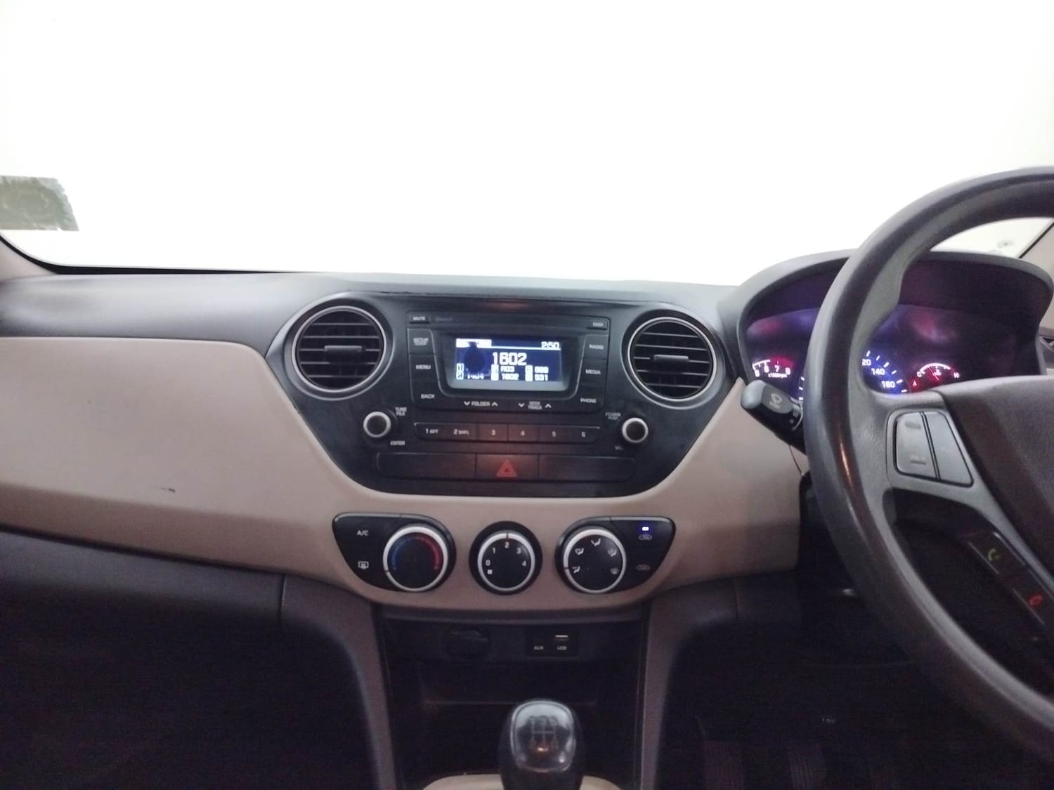 Xcent image 13 Xcent image 13