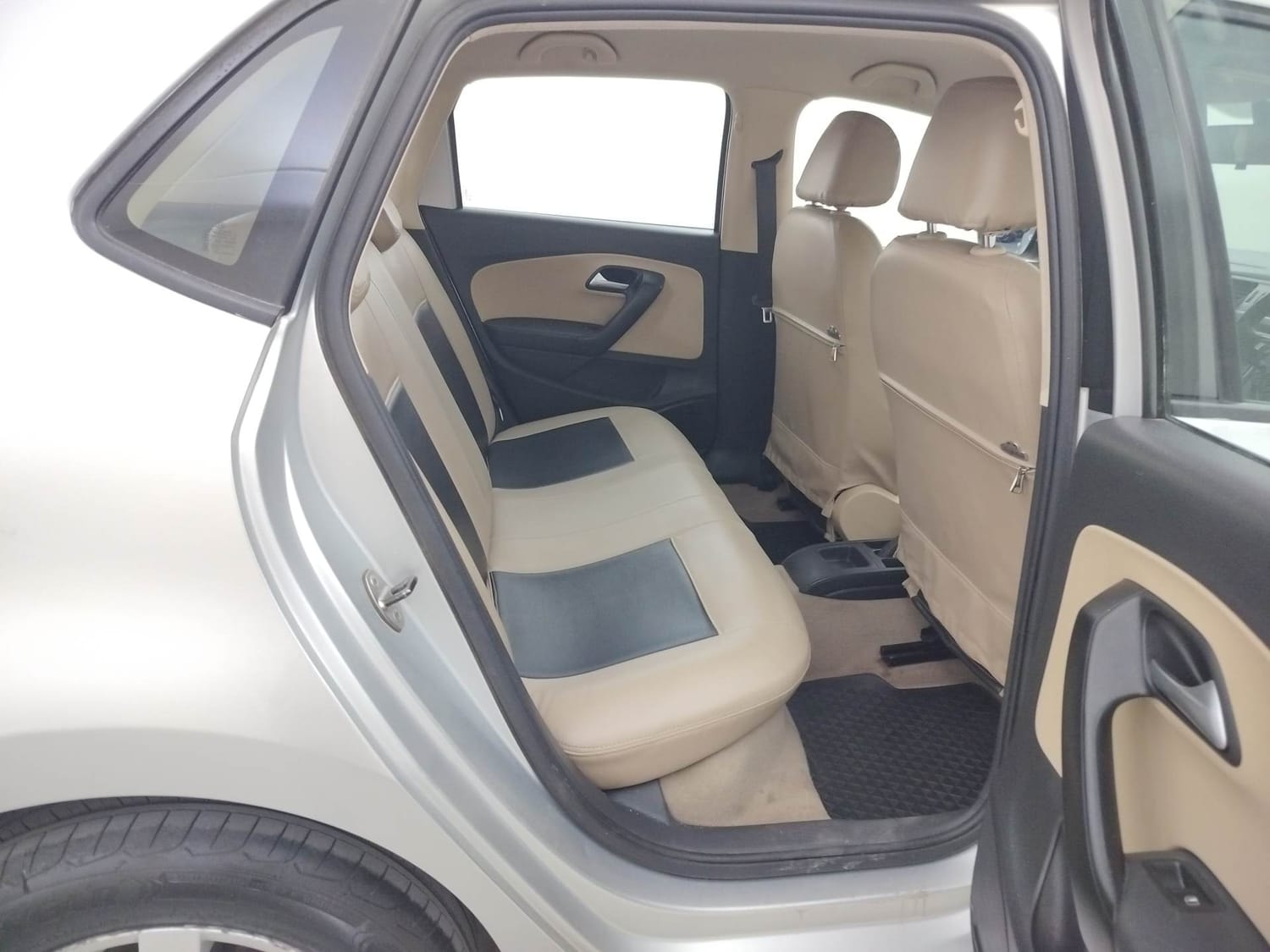 Polo image 18 Polo image 18