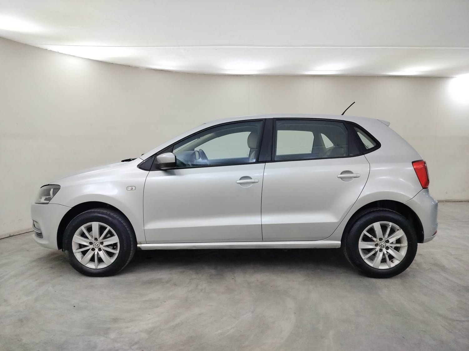 Polo image 2 Polo image 2