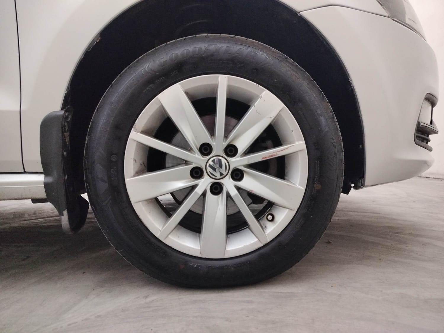 Polo image 32 Polo image 32