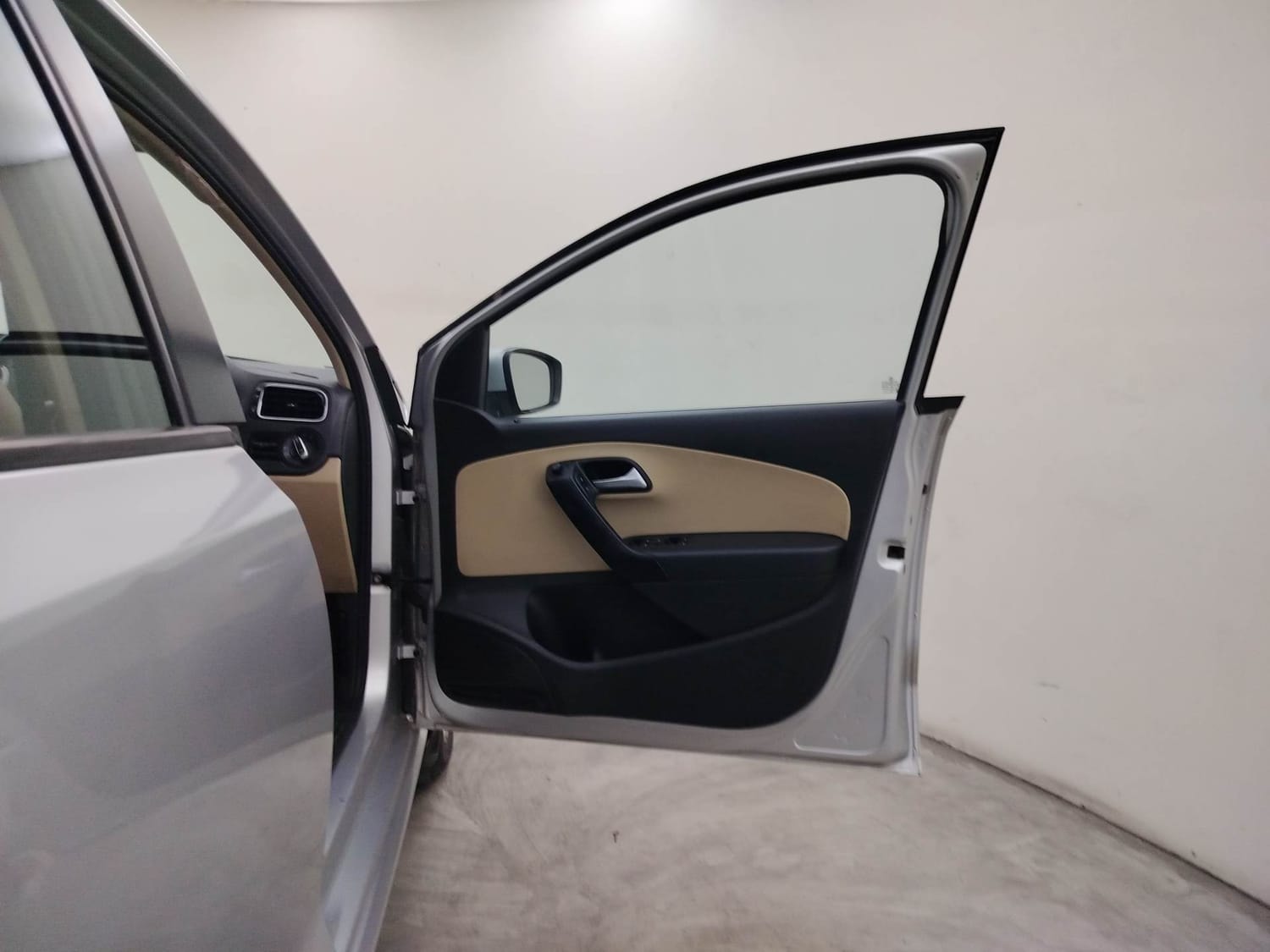 Polo image 19 Polo image 19