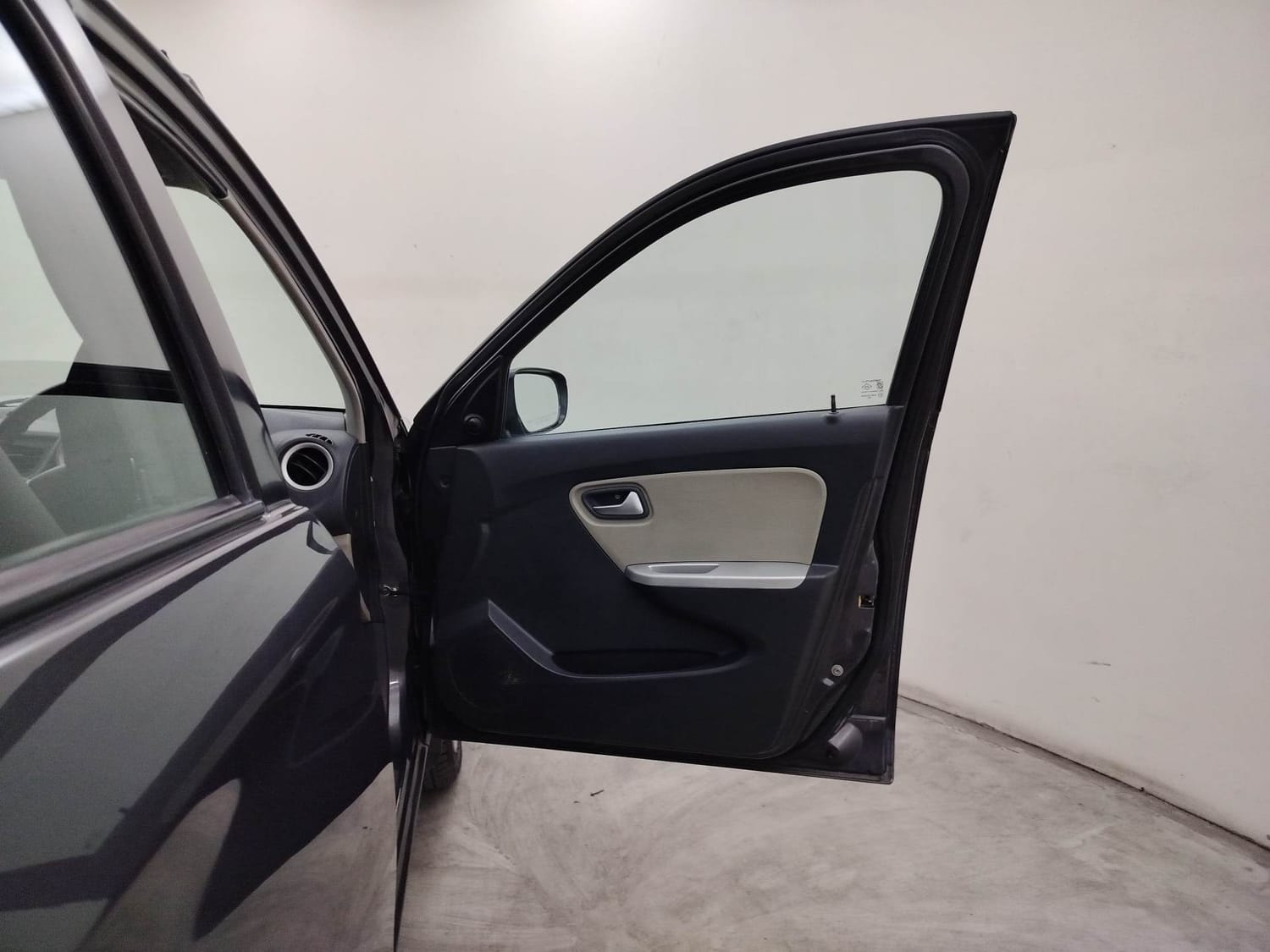 Alto K10 image 19 Alto K10 image 19