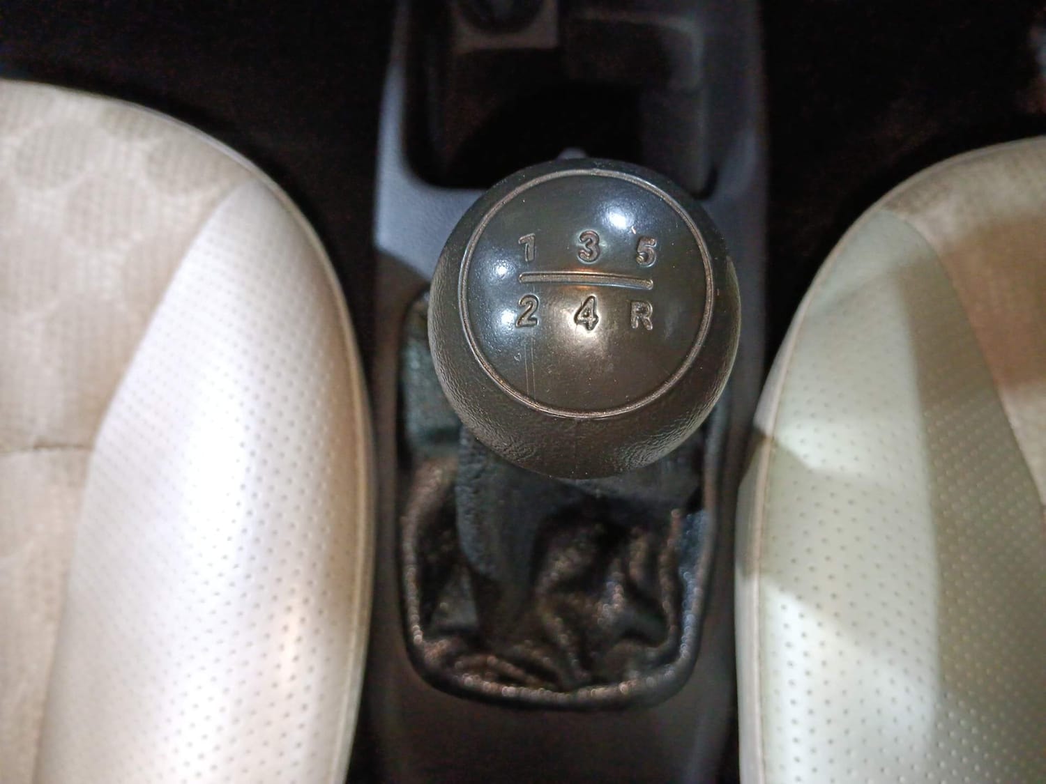 EON image 16 EON image 16