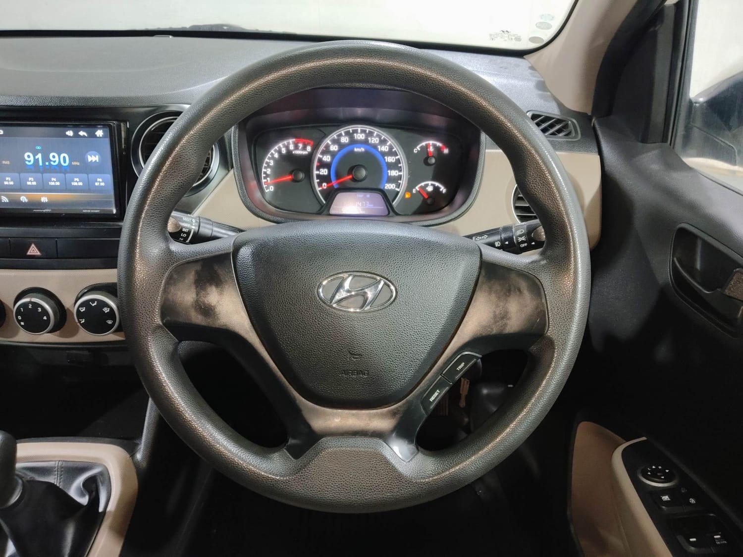 Used 2017 Hyundai Grand i10 Used 2017 Hyundai Grand i10