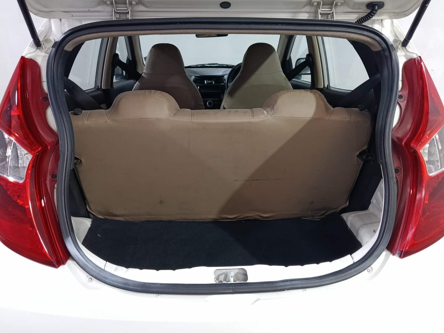 EON image 25 EON image 25