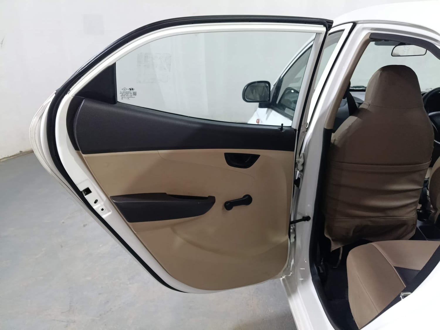 EON image 22 EON image 22