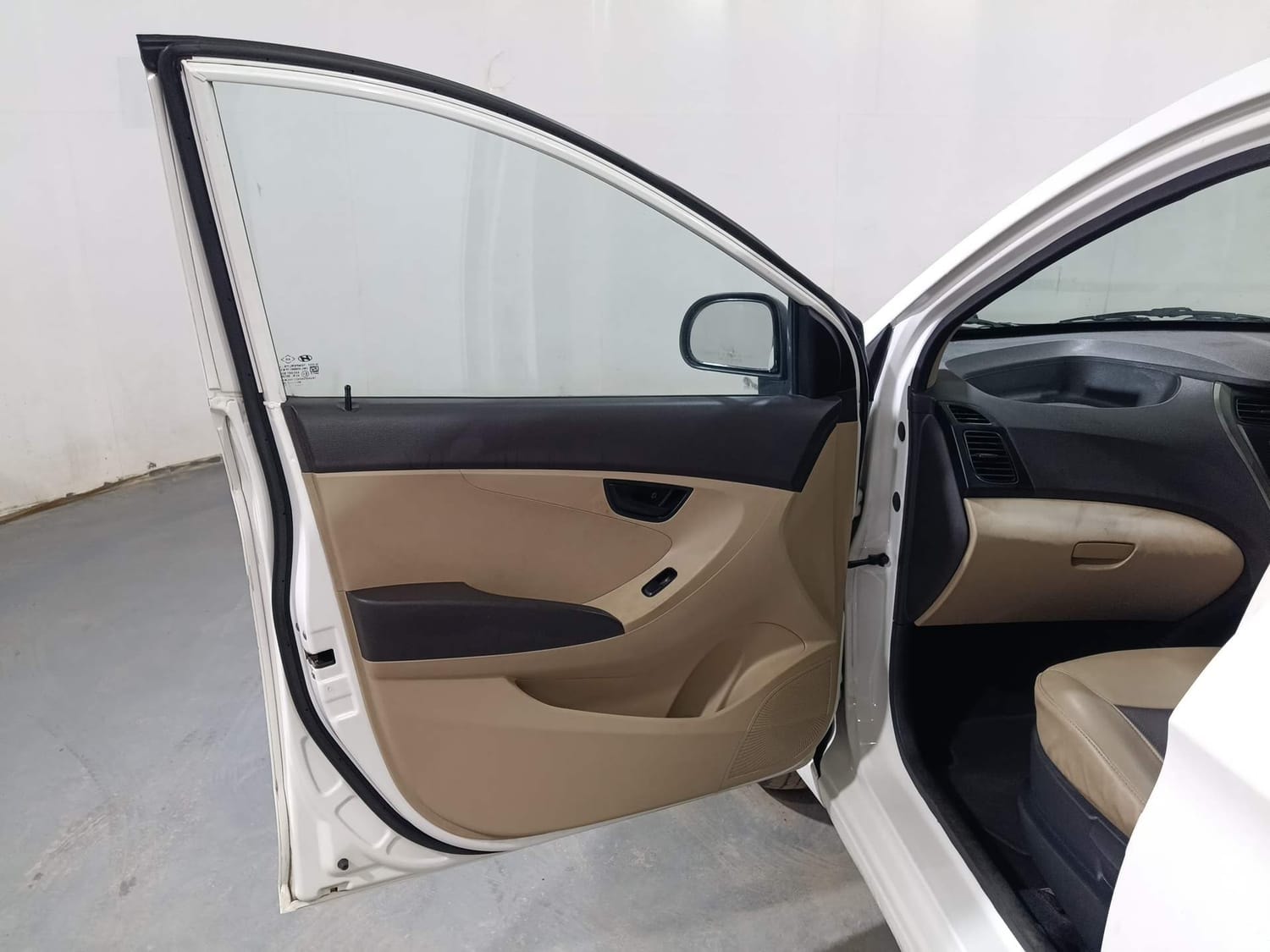 EON image 21 EON image 21