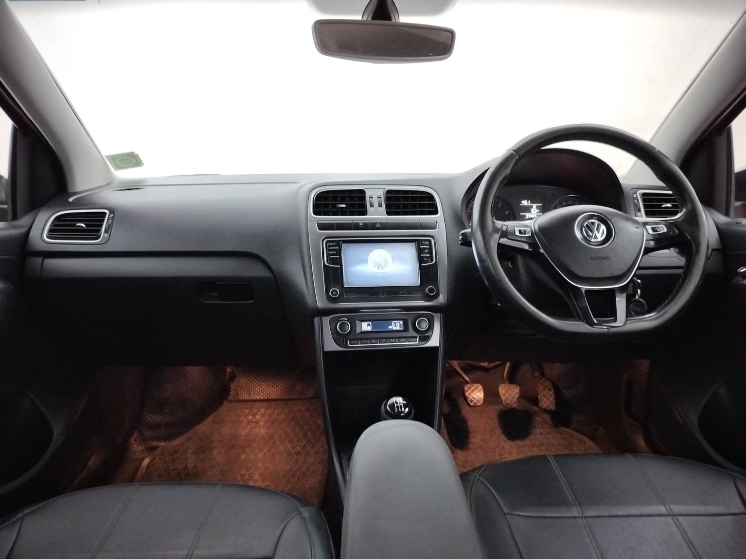 Polo image 12 Polo image 12