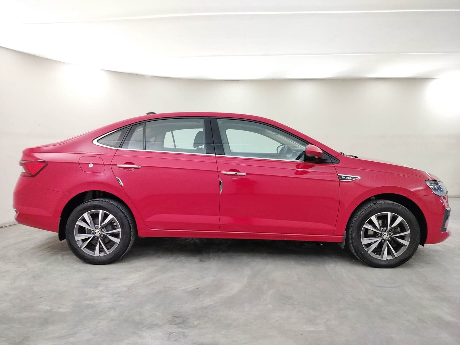 Slavia image 6 Slavia image 6