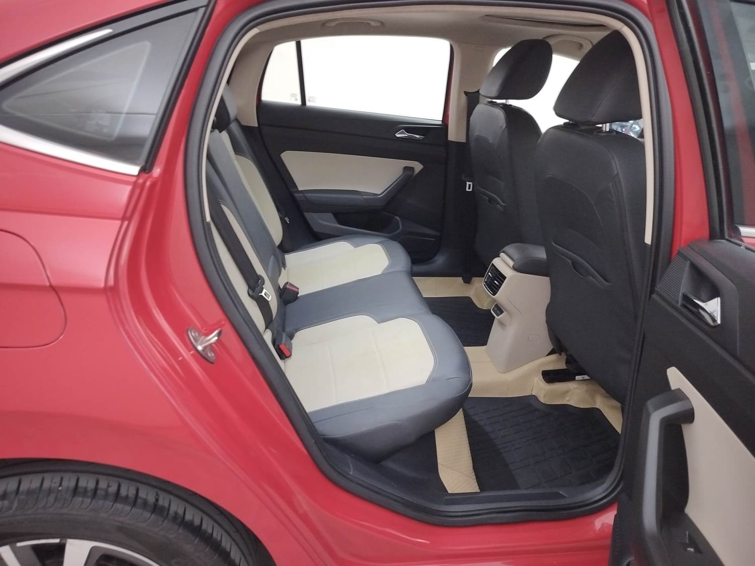 Slavia image 18 Slavia image 18