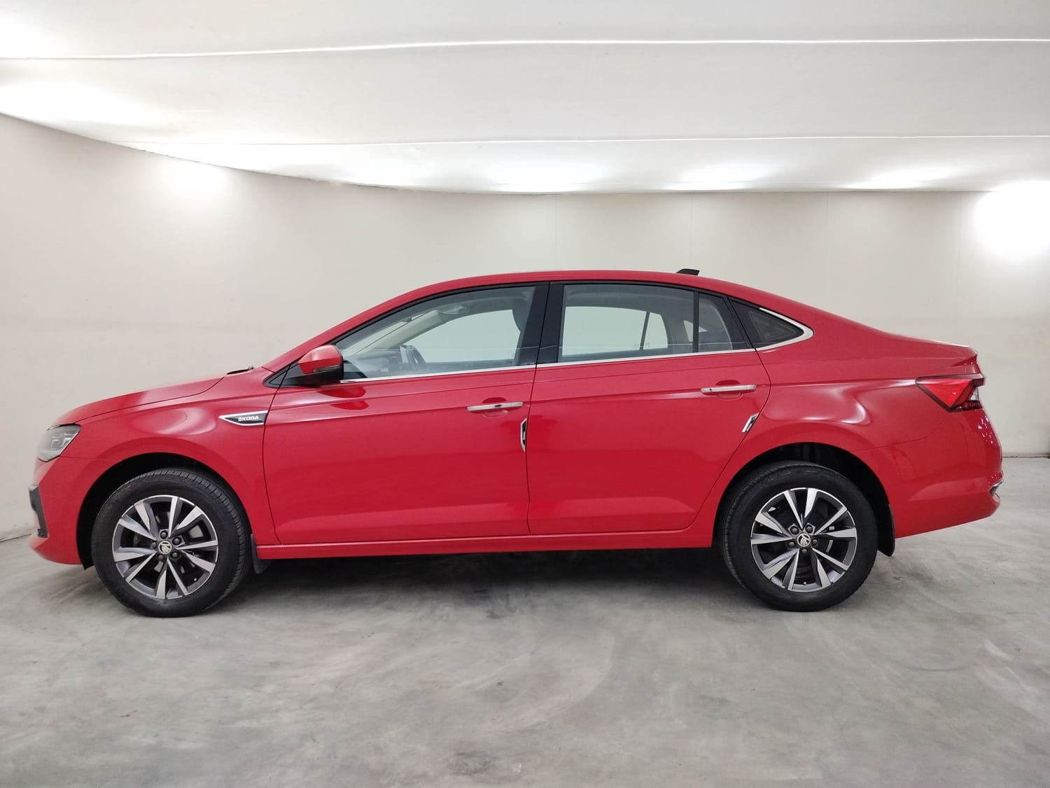 Slavia image 2 Slavia image 2