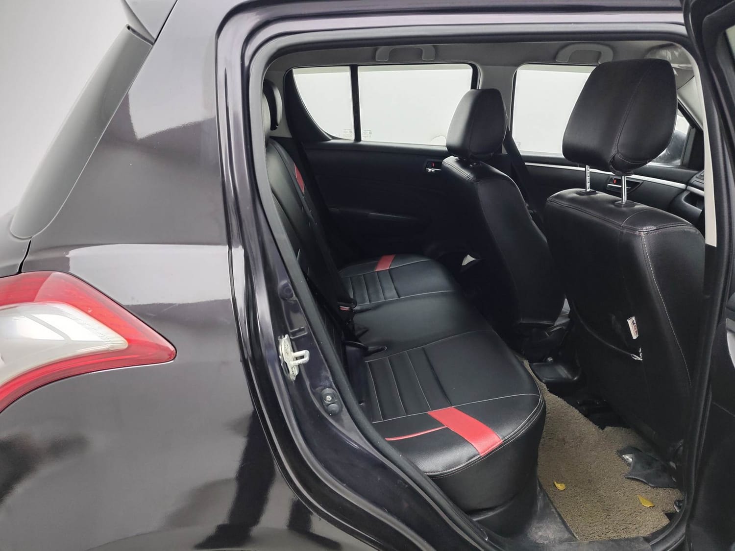 Swift image 18 Swift image 18