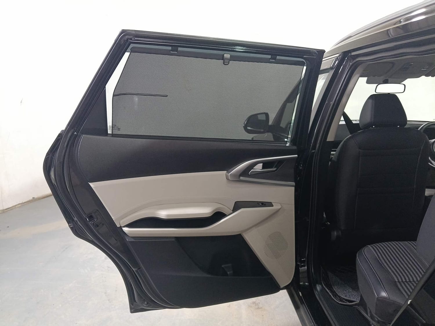 Carens image 22 Carens image 22