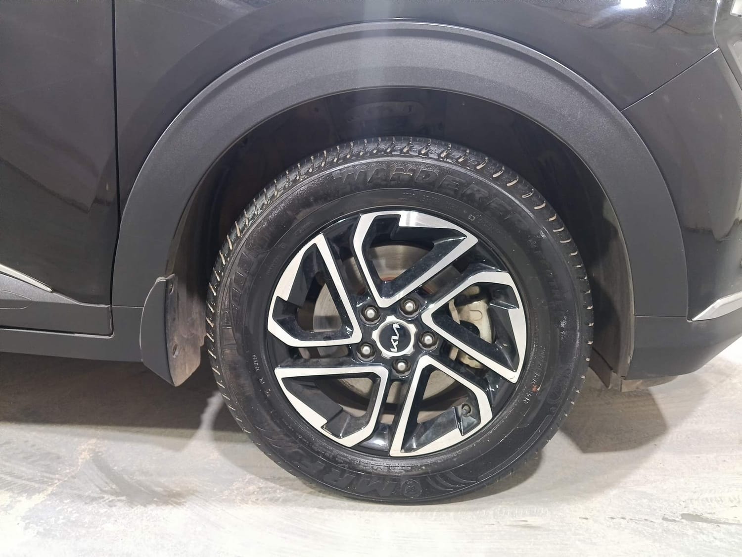 Carens image 32 Carens image 32