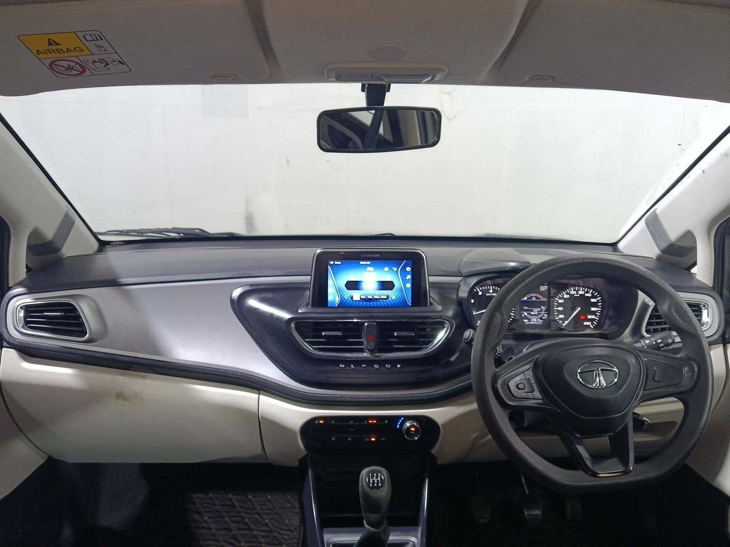 Used 2021 Tata Altroz Used 2021 Tata Altroz