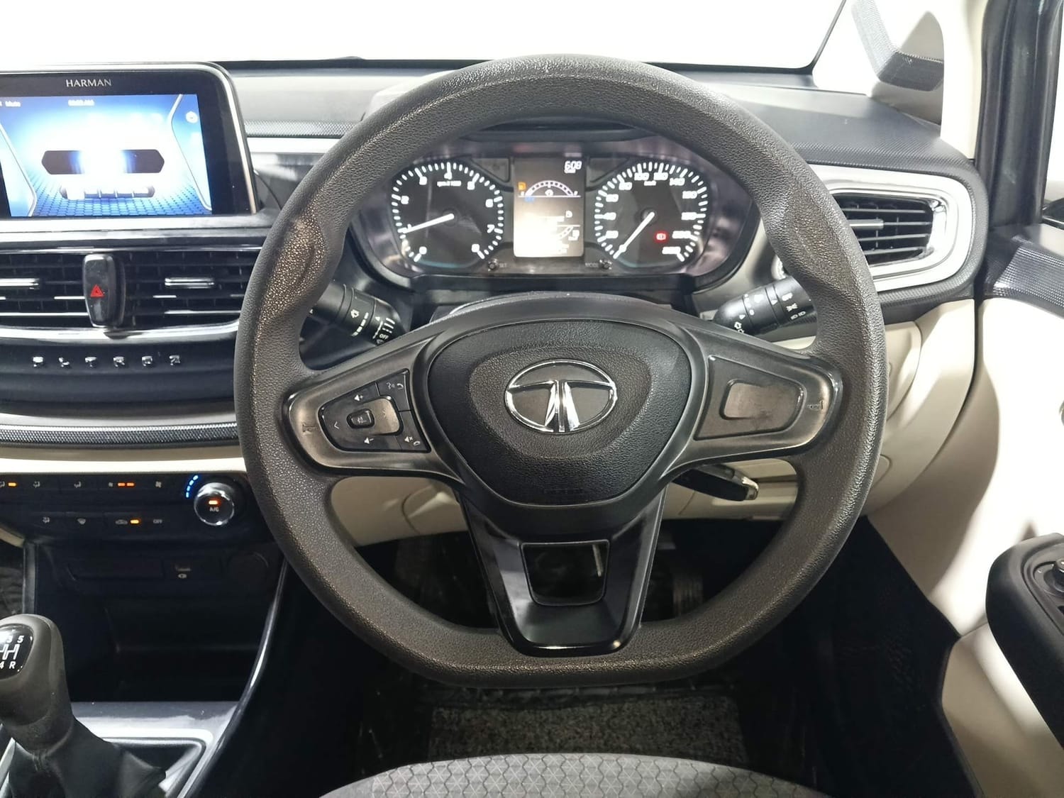 Used 2021 Tata Altroz Used 2021 Tata Altroz