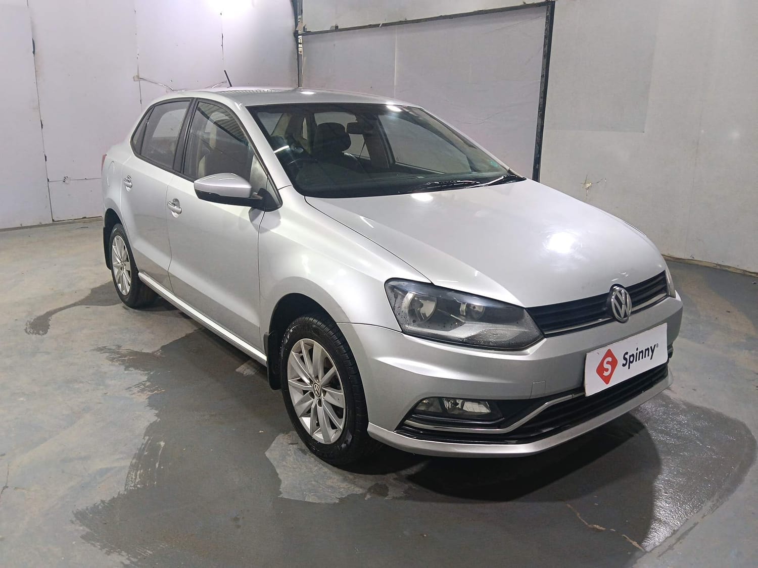 Used 2016 Volkswagen Ameo Used 2016 Volkswagen Ameo