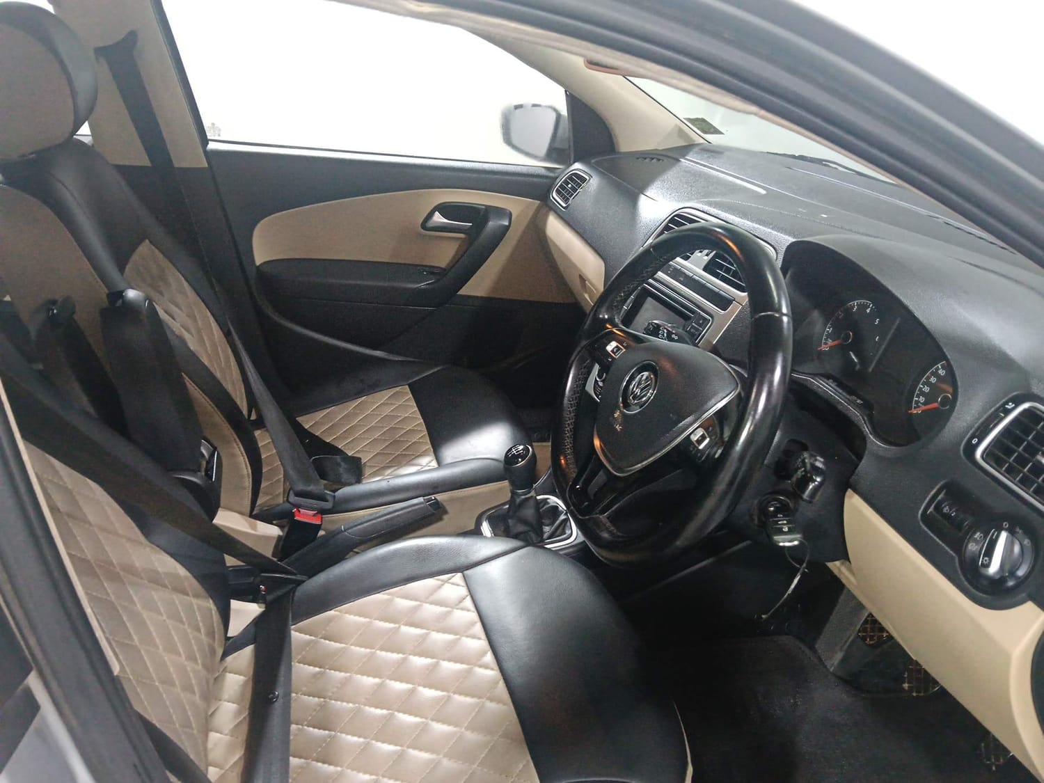 Used 2016 Volkswagen Ameo Used 2016 Volkswagen Ameo