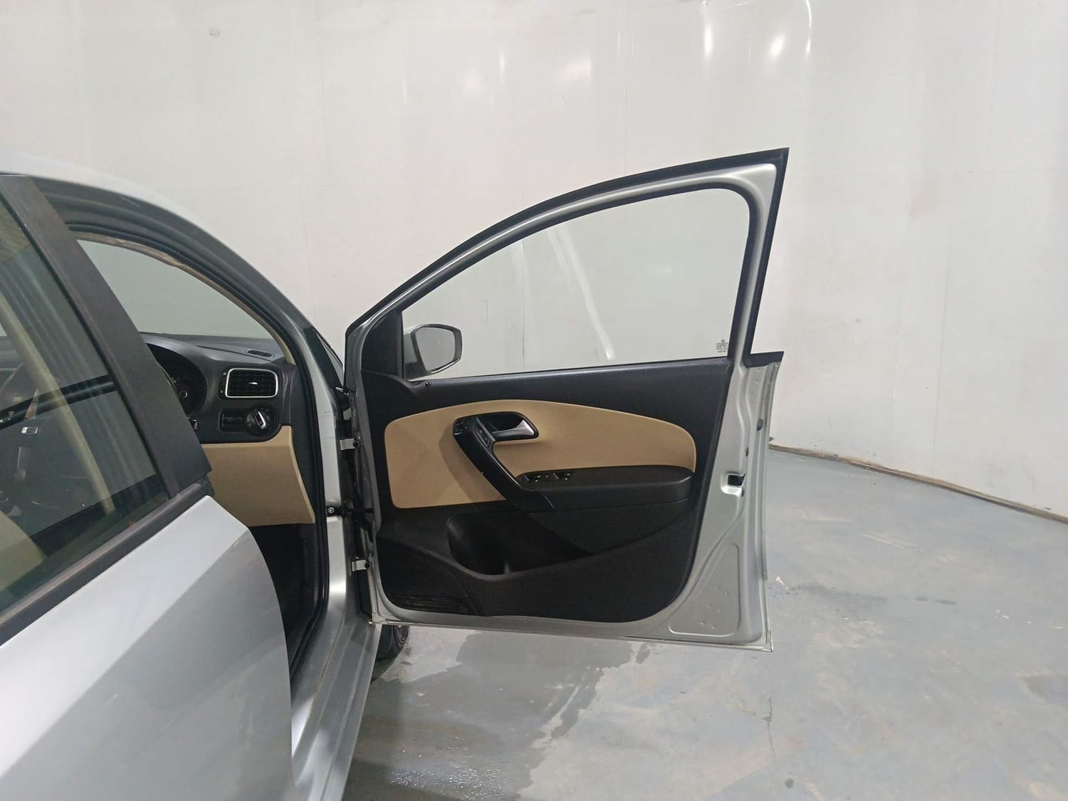 Used 2016 Volkswagen Ameo Used 2016 Volkswagen Ameo