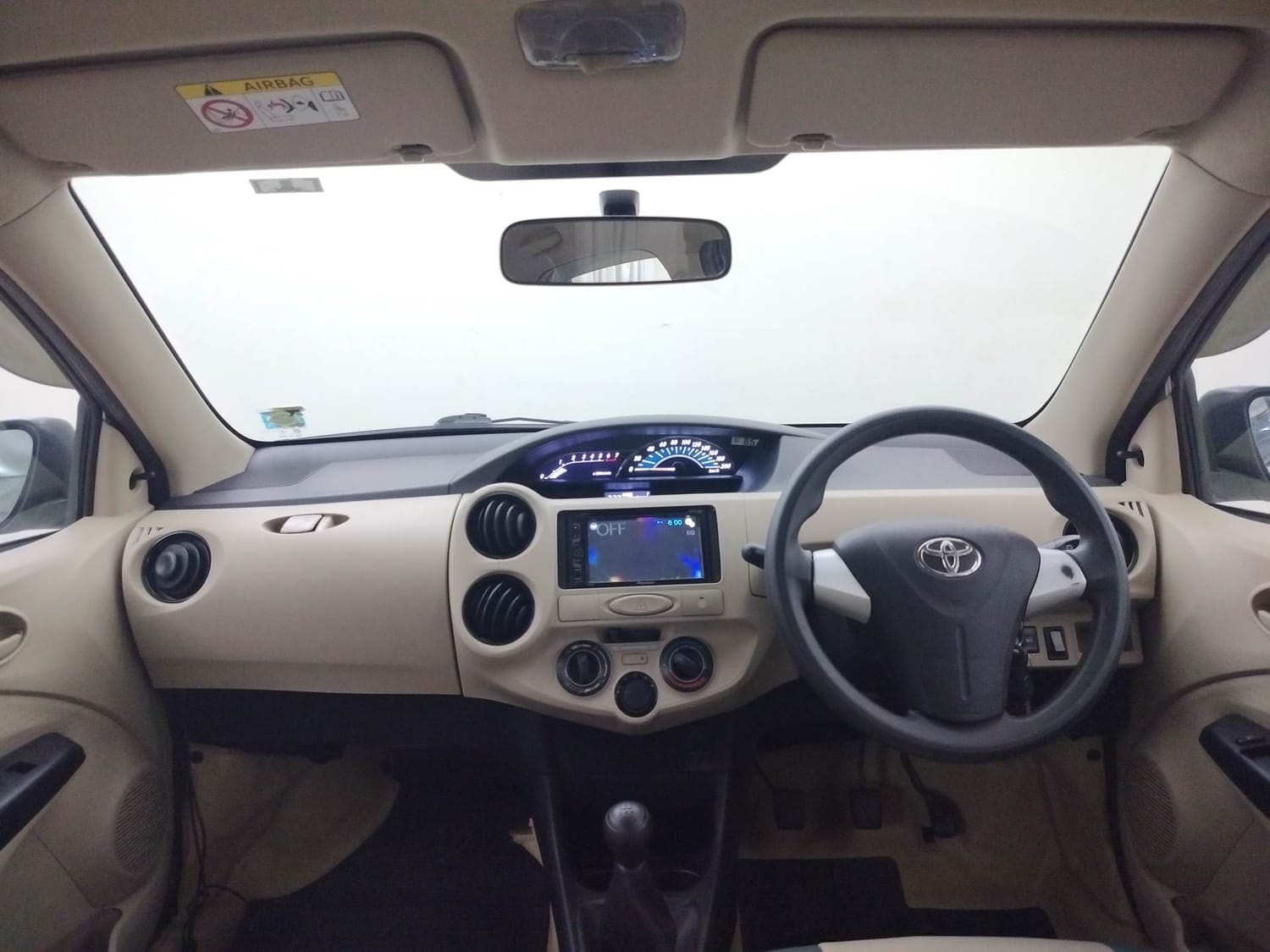 Etios Liva image 12 Etios Liva image 12