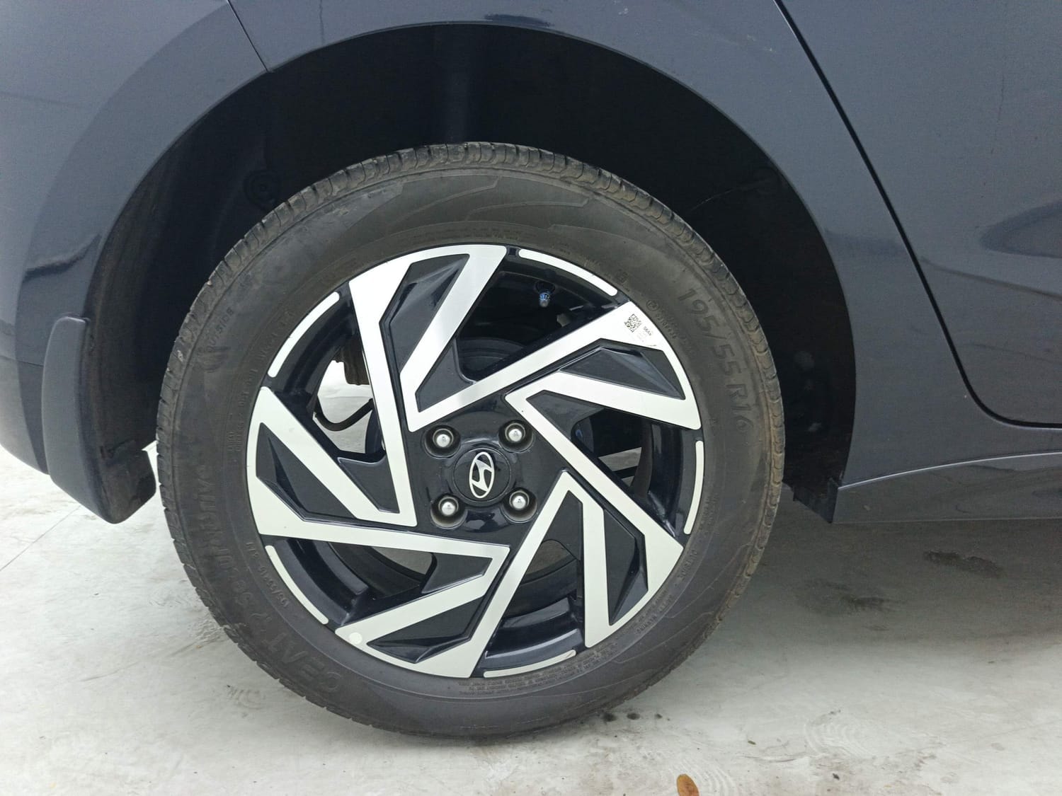 Used 2024 Hyundai Elite i20 Used 2024 Hyundai Elite i20