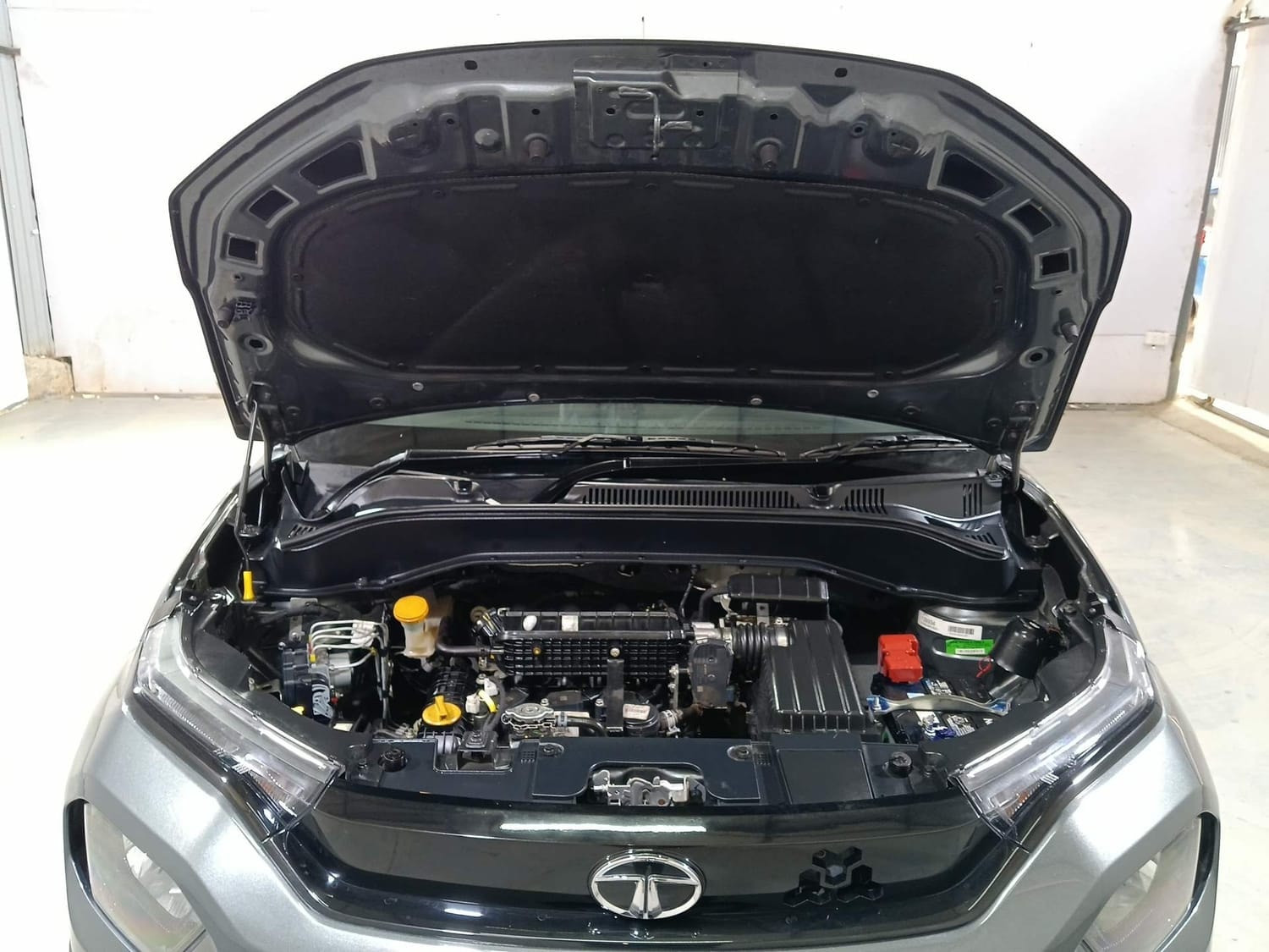 Punch image 27 Punch image 27