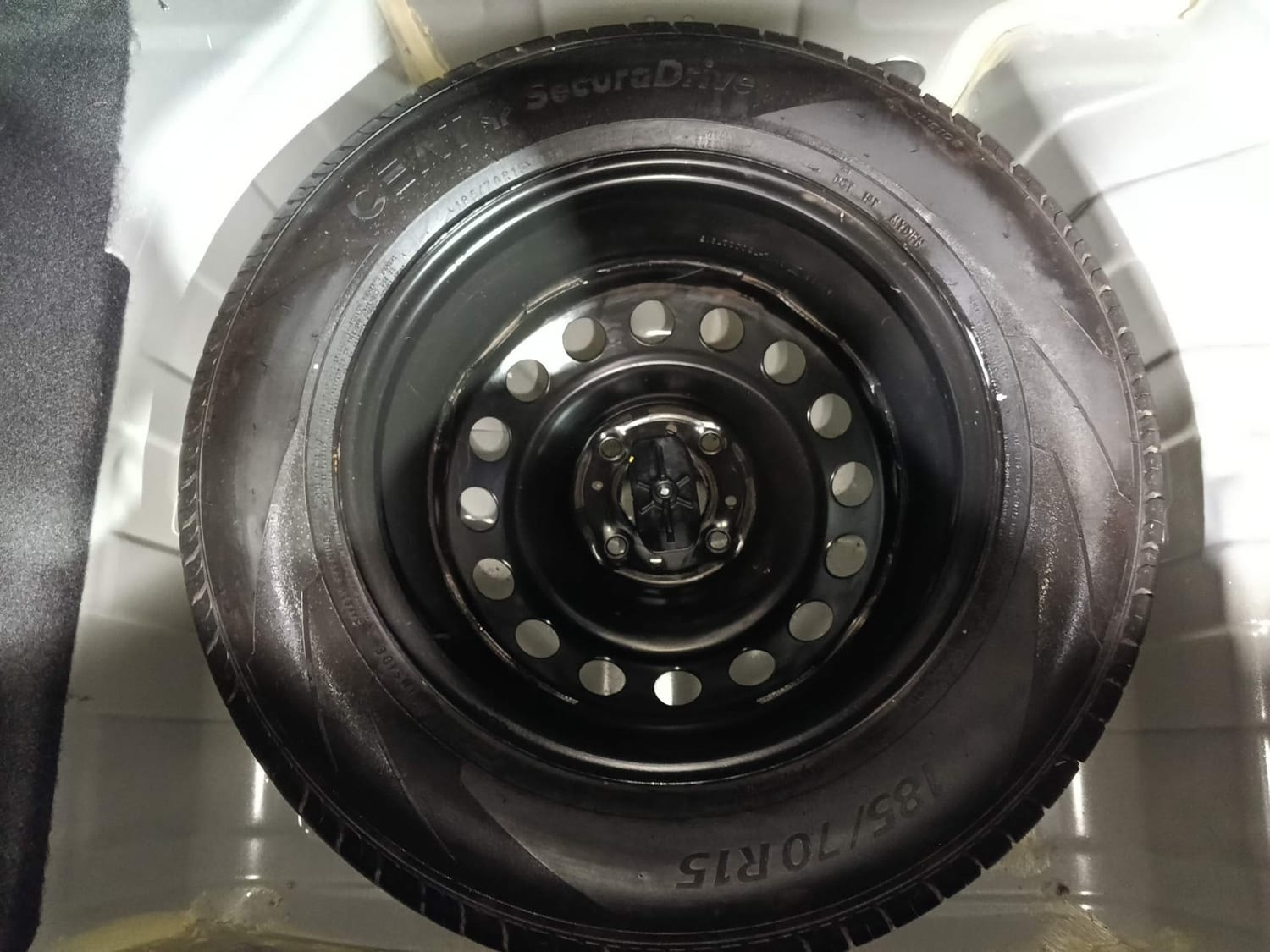 Punch image 40 Punch image 40