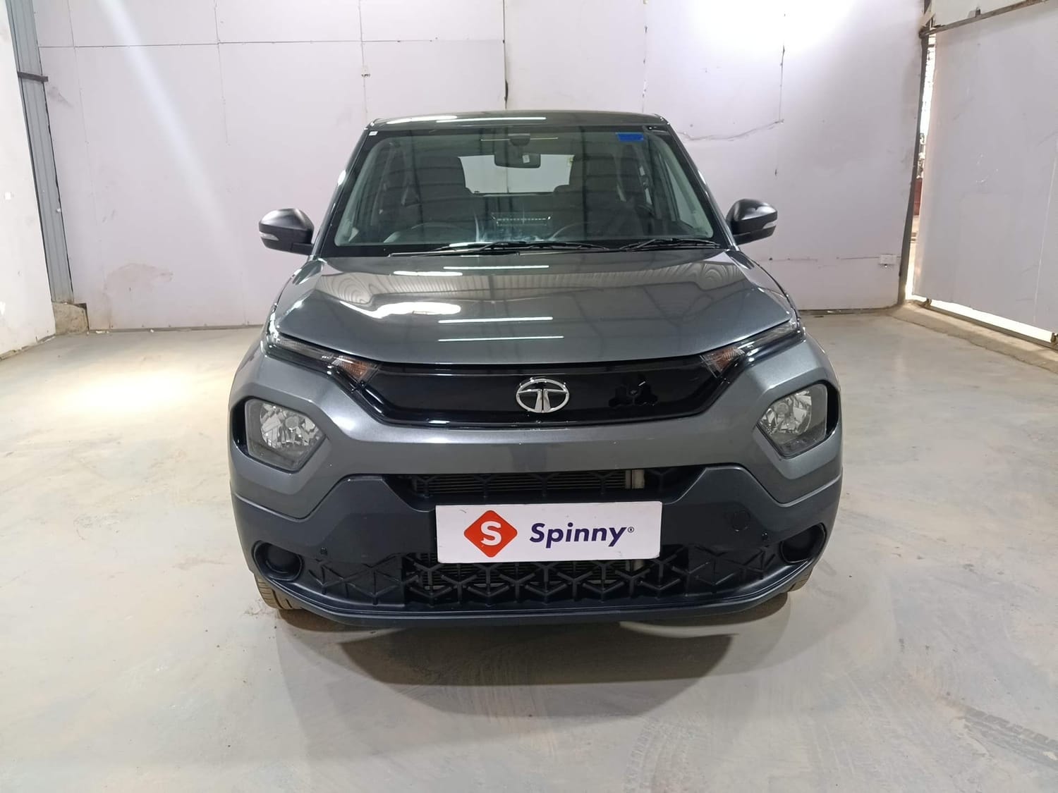 Punch image 8 Punch image 8