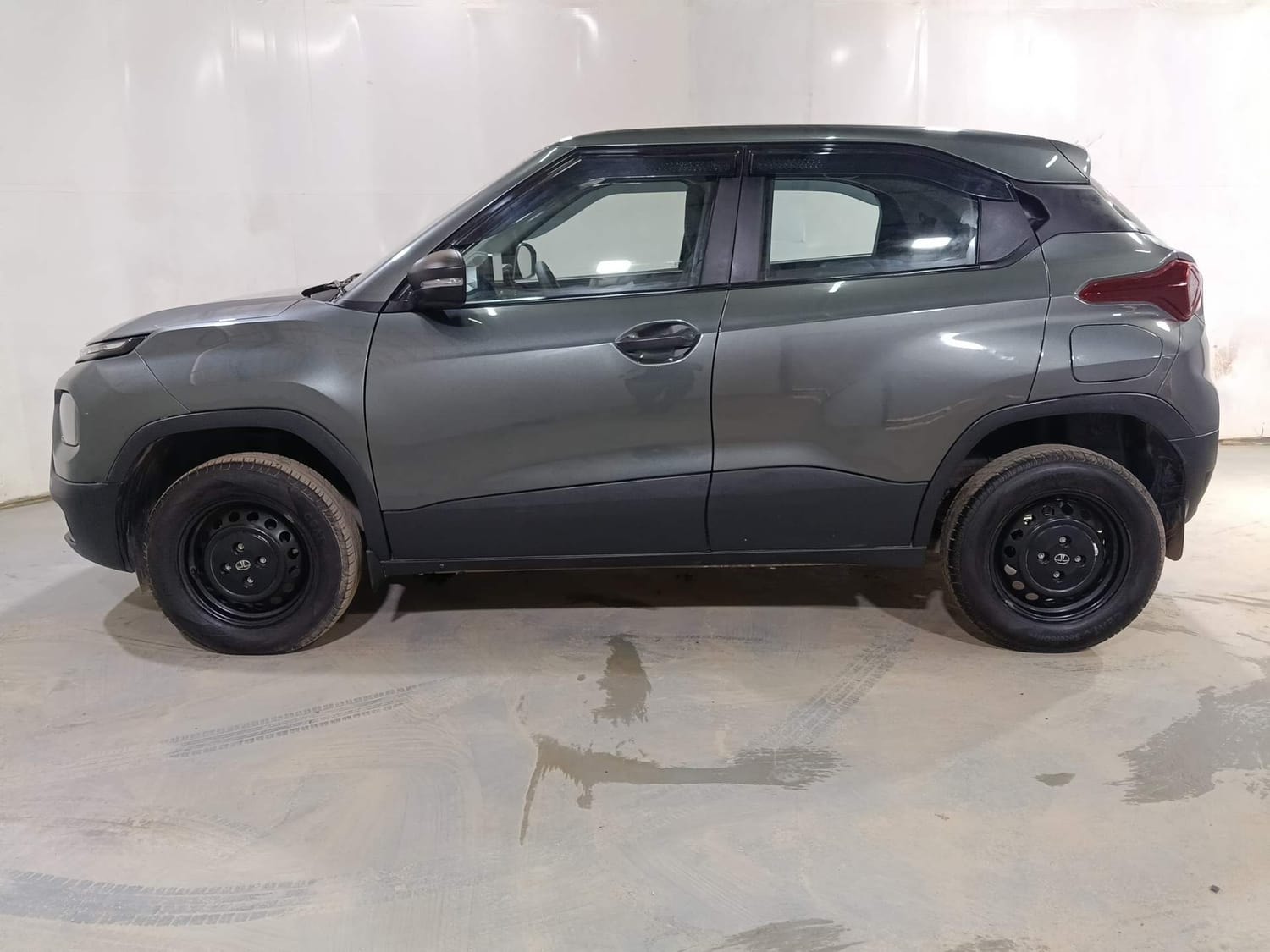 Punch image 2 Punch image 2