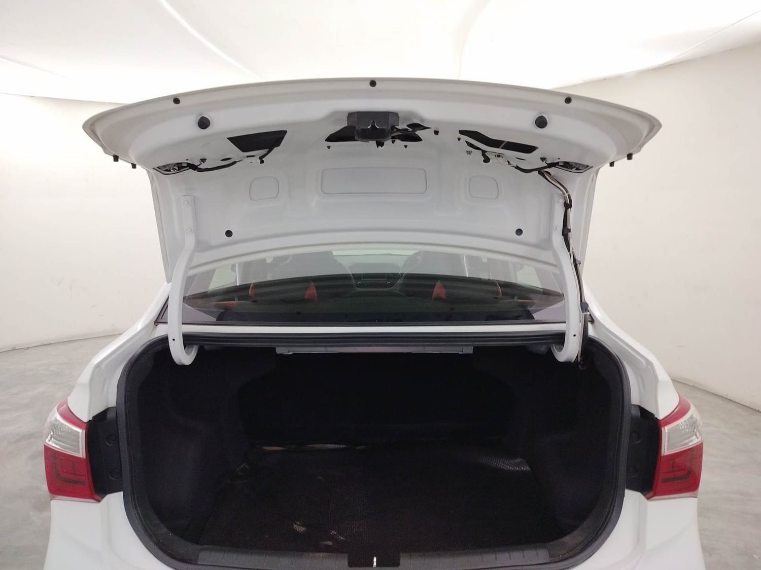 Xcent image 24 Xcent image 24