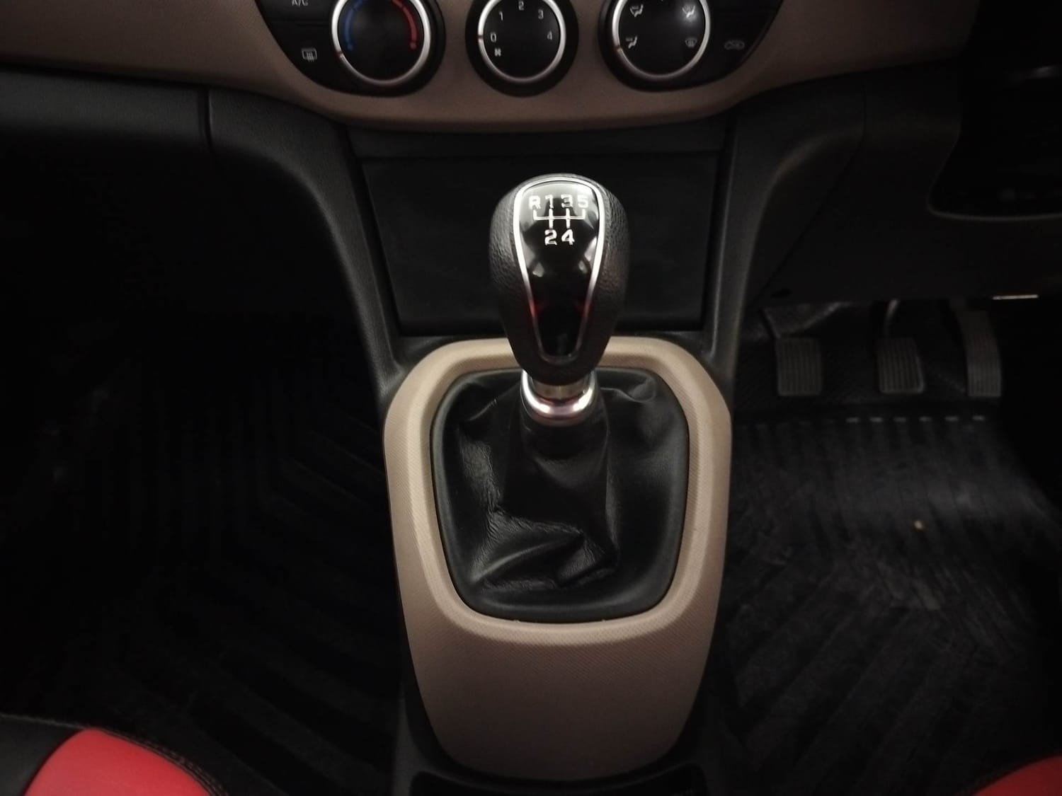 Xcent image 16 Xcent image 16