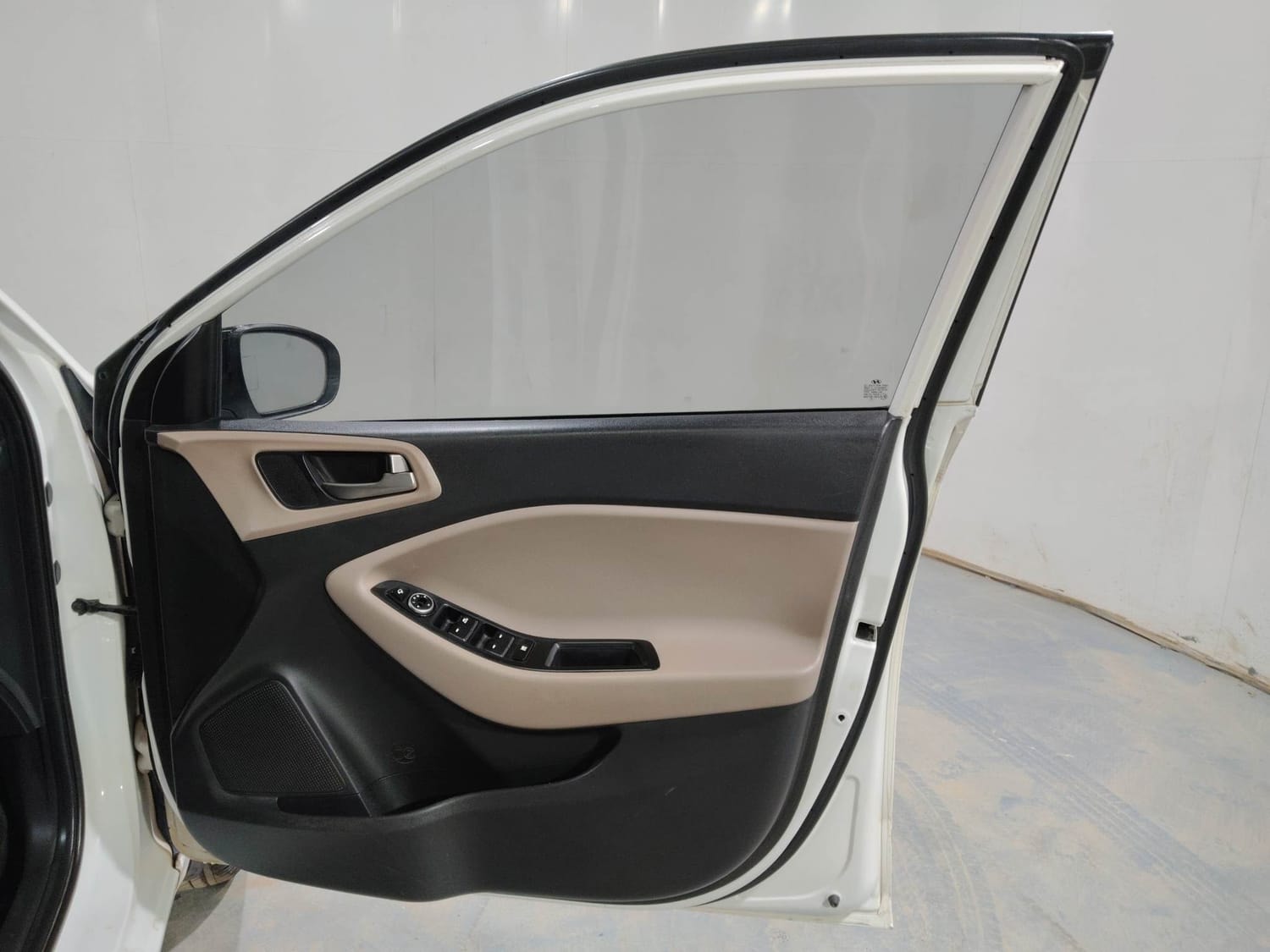 Elite i20 image 17 Elite i20 image 17