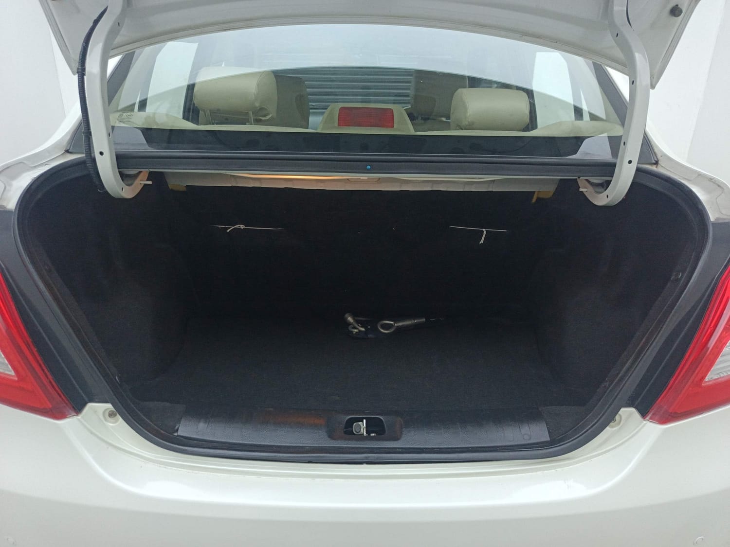 Swift DZire image 25 Swift DZire image 25