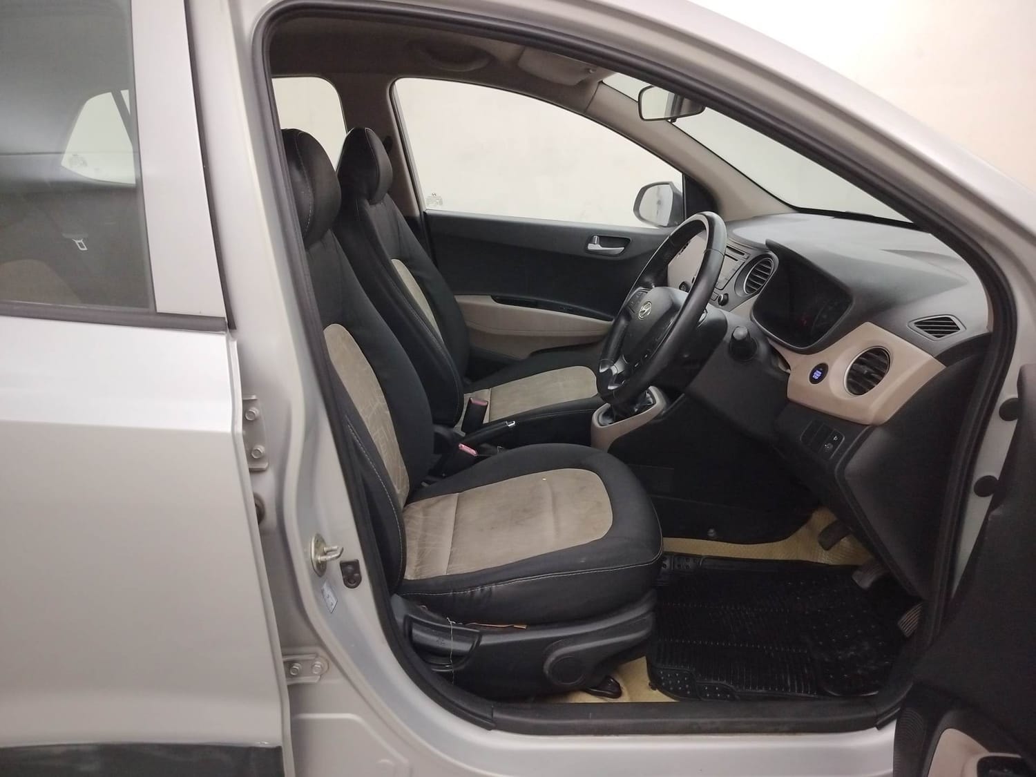 Grand i10 image 17 Grand i10 image 17