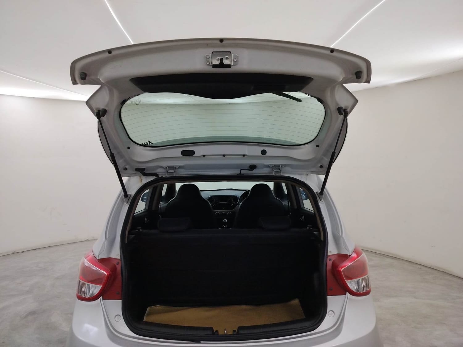 Grand i10 image 24 Grand i10 image 24