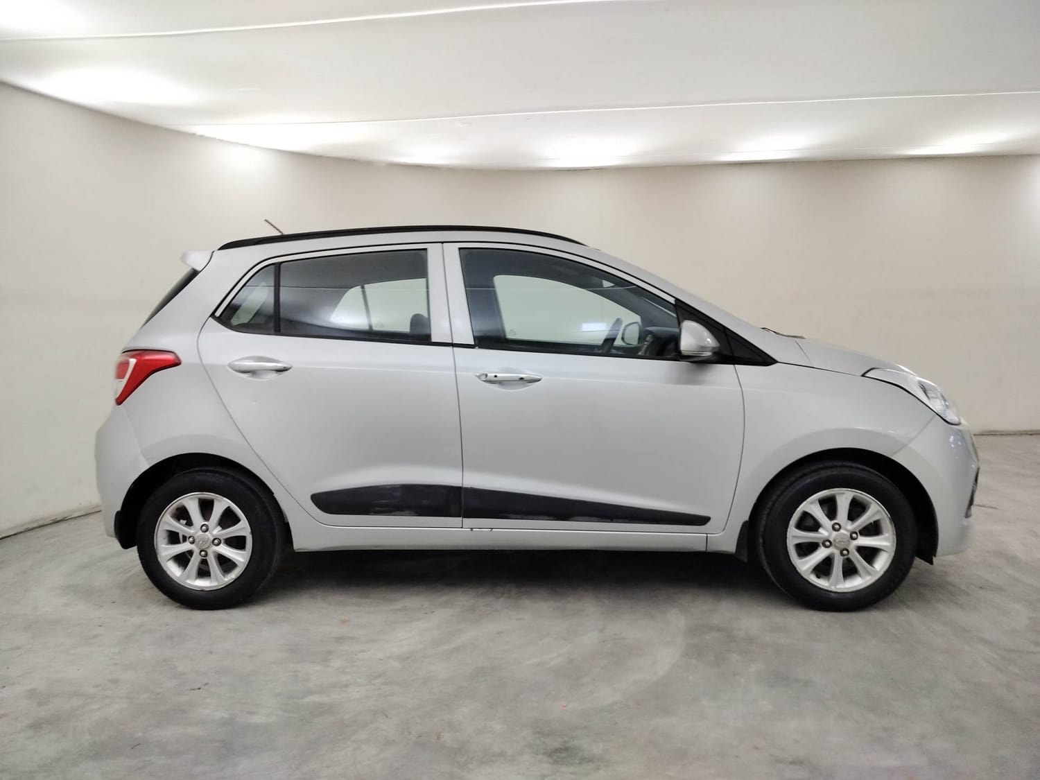 Grand i10 image 6 Grand i10 image 6