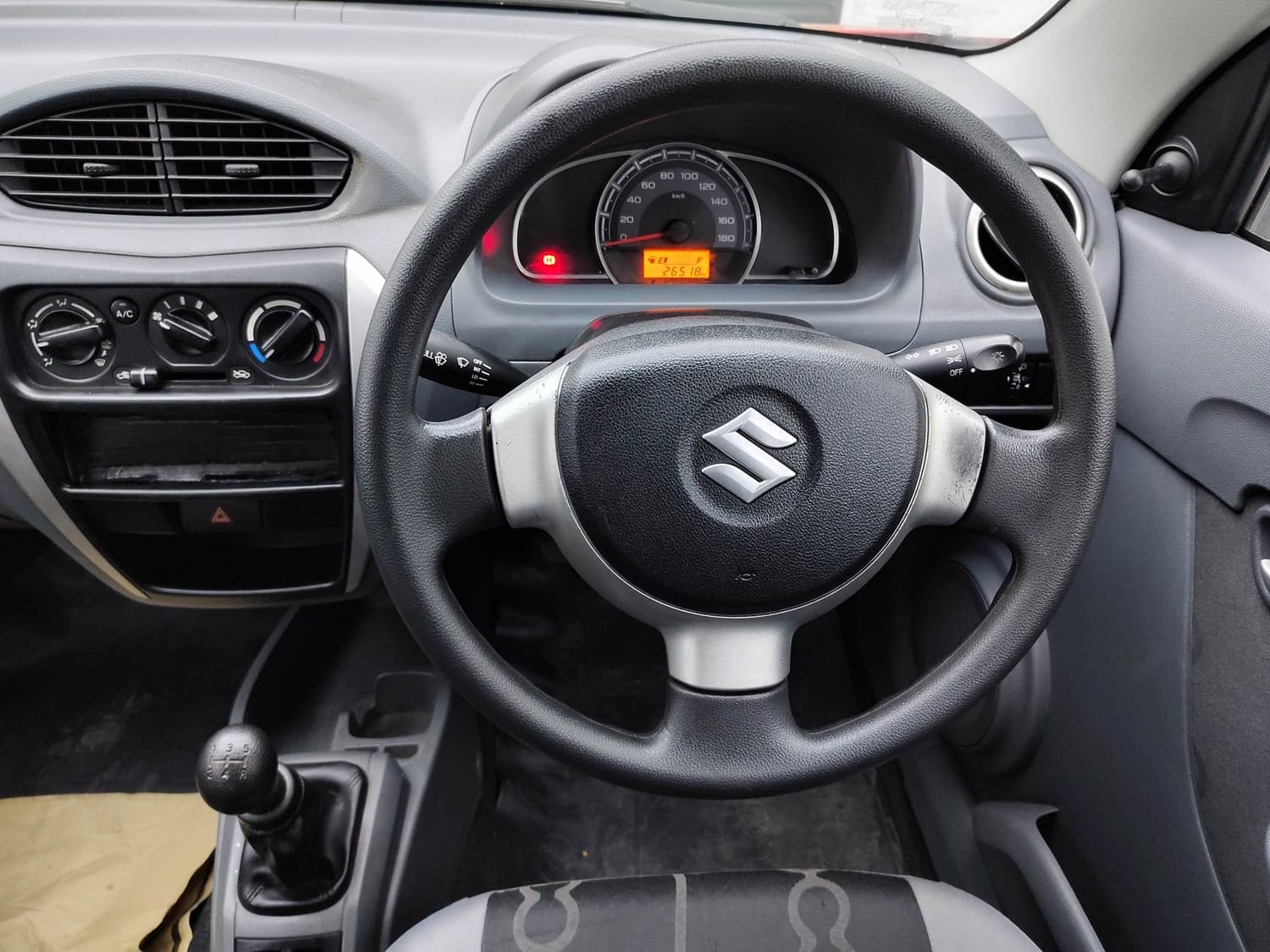 Alto 800 image 14 Alto 800 image 14