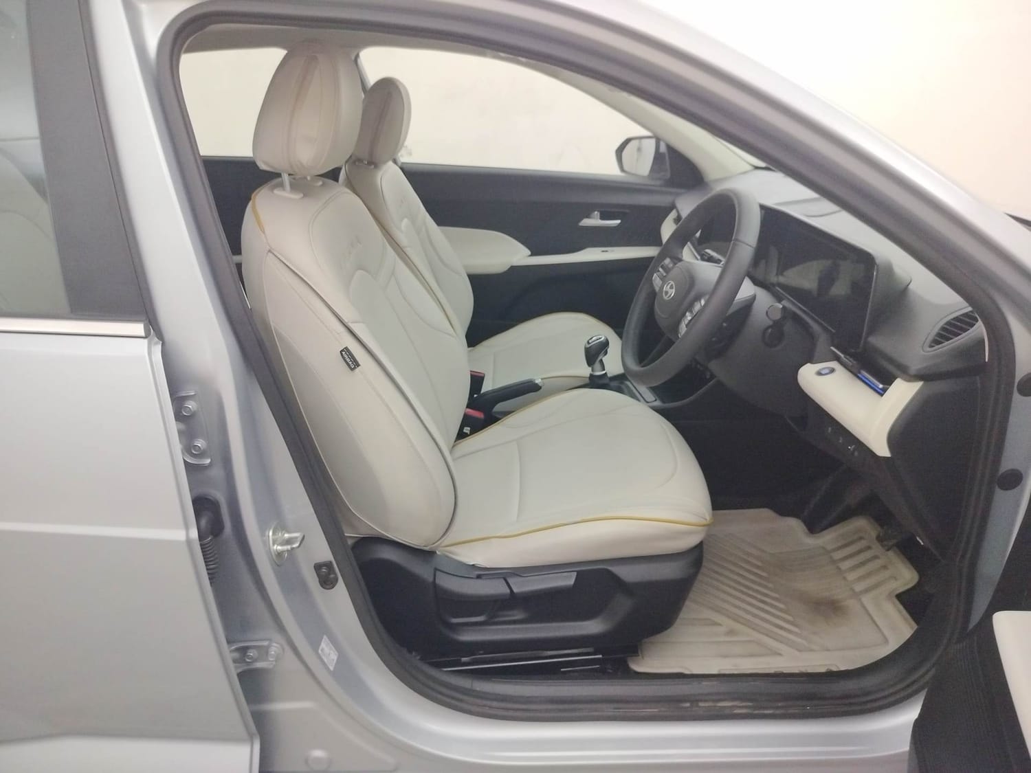 Verna image 17 Verna image 17