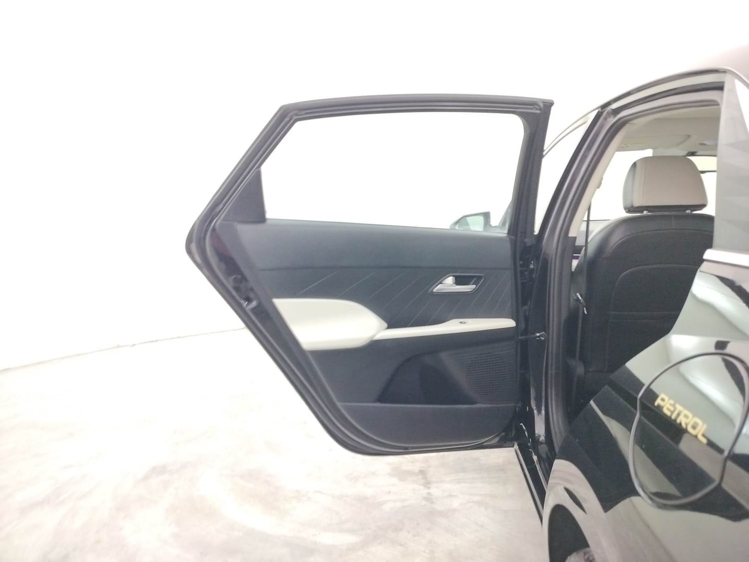 Verna image 22 Verna image 22