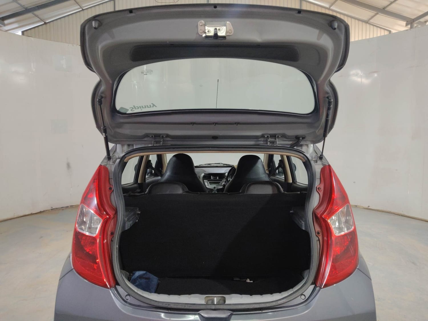 EON image 24 EON image 24