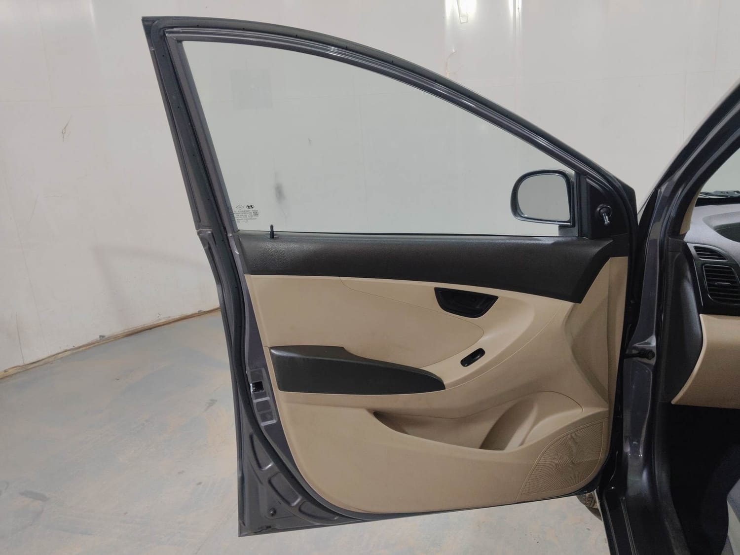 EON image 21 EON image 21