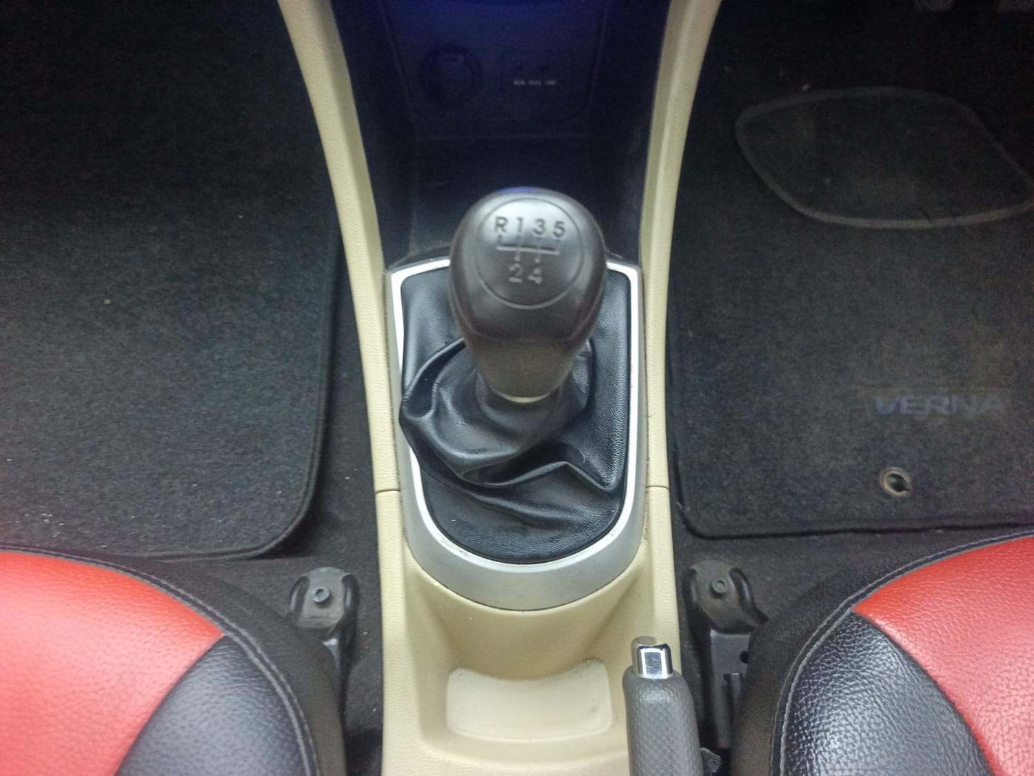 Used 2014 Hyundai Fluidic Verna Used 2014 Hyundai Fluidic Verna