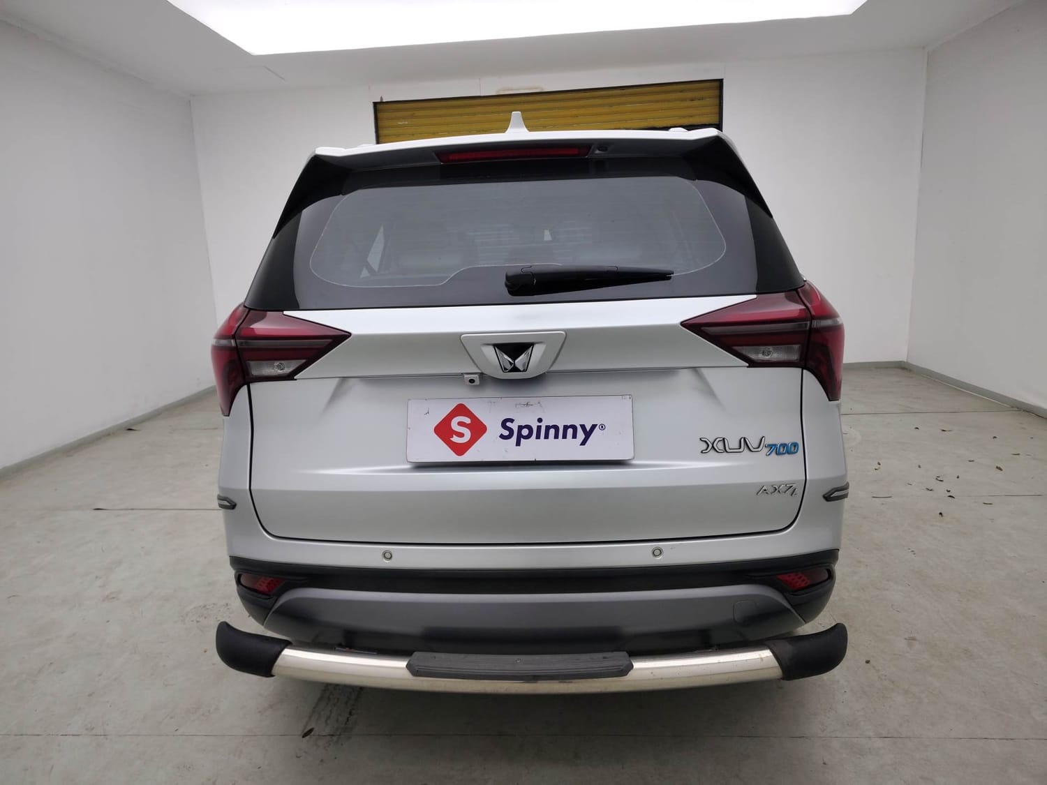 XUV700 image 4 XUV700 image 4