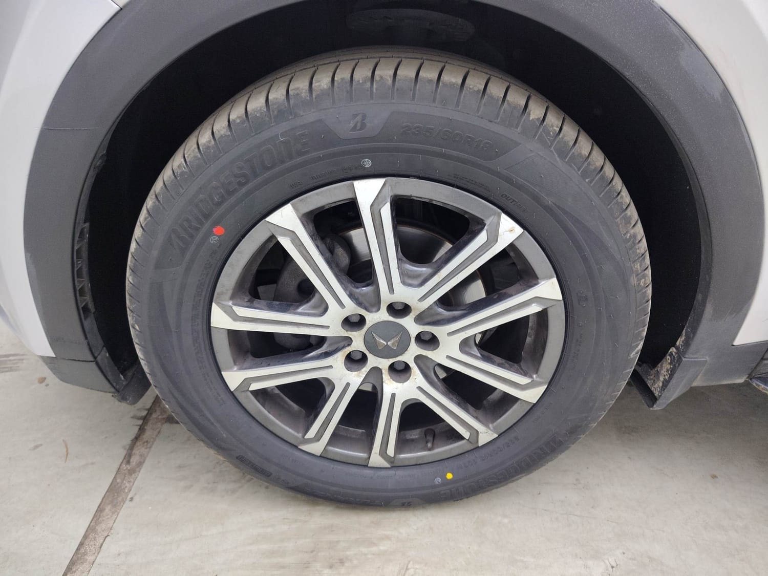 XUV700 image 34 XUV700 image 34