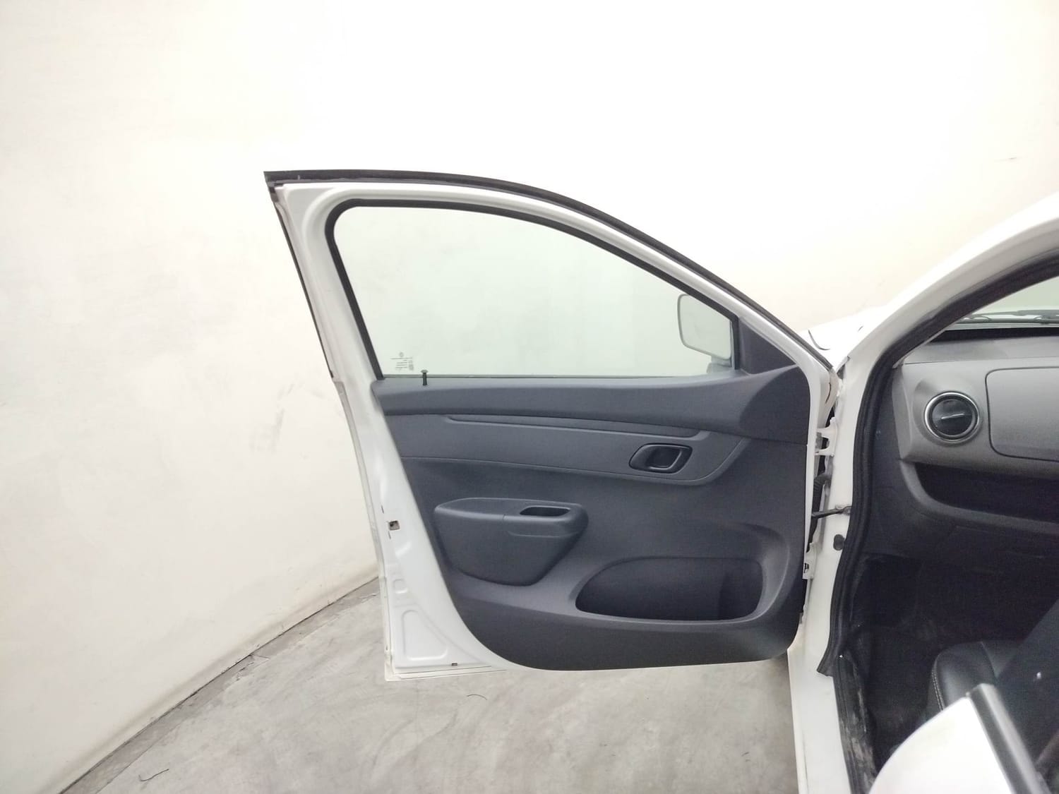 Kwid image 21 Kwid image 21