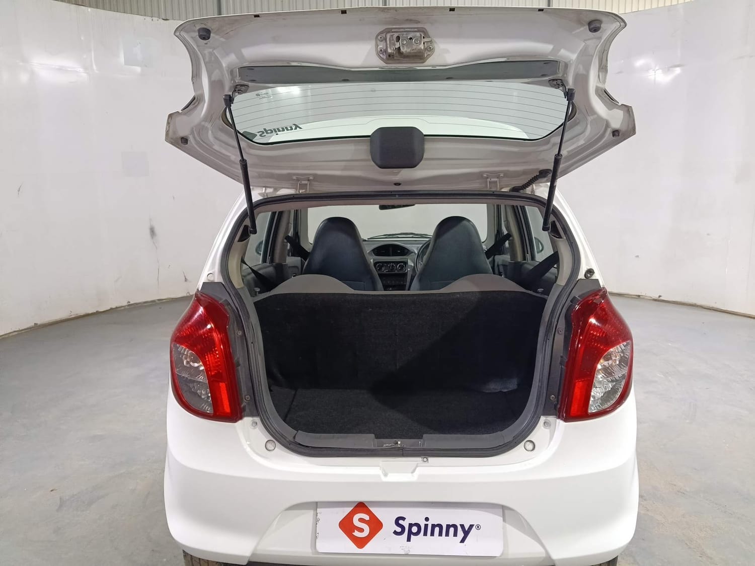 Alto 800 image 24 Alto 800 image 24