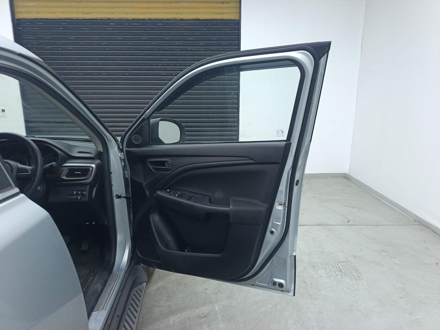 Brezza image 19 Brezza image 19