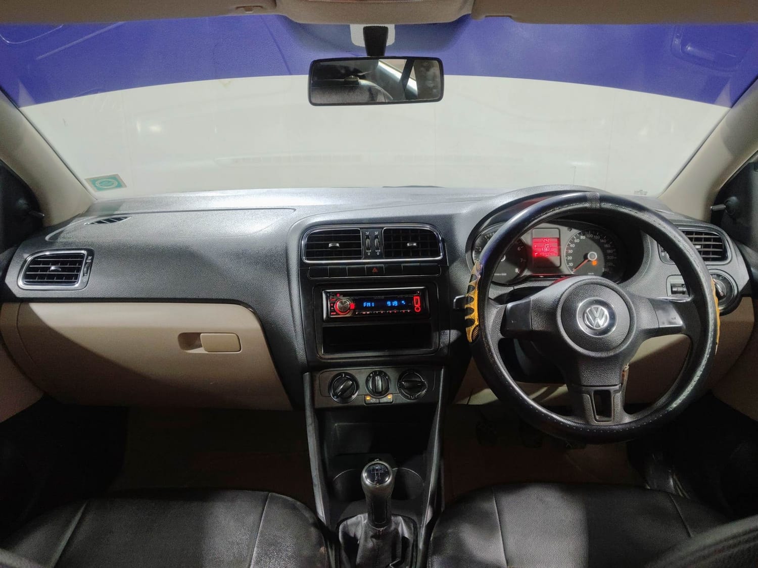 Polo image 12 Polo image 12