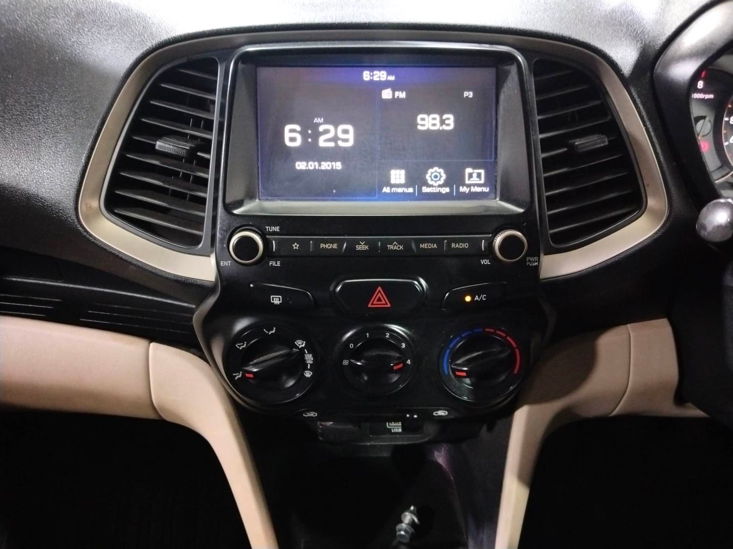 Santro image 13 Santro image 13