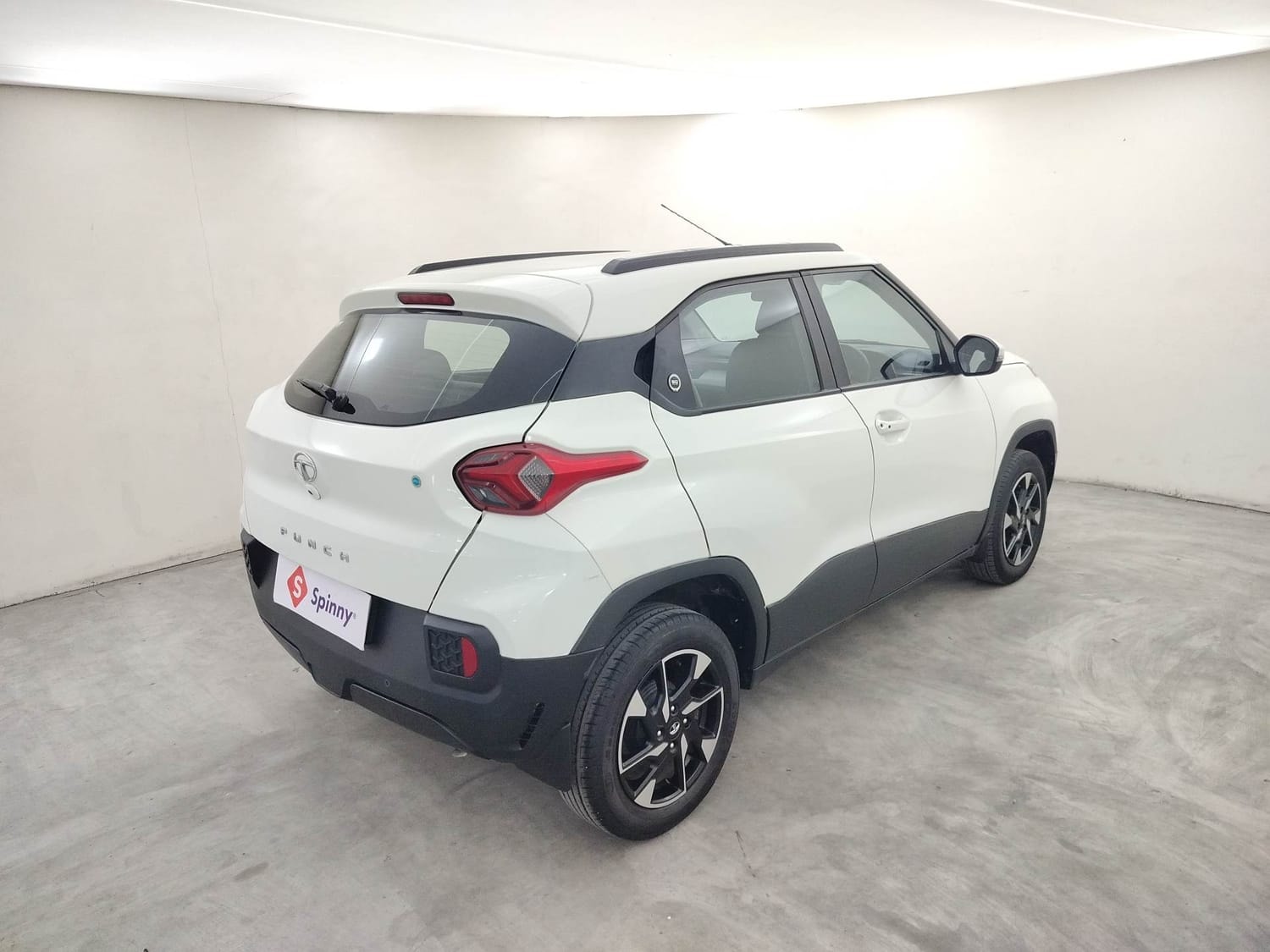 Punch image 5 Punch image 5